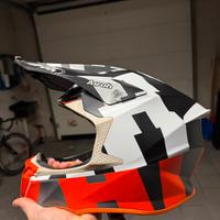 Casco Airoh