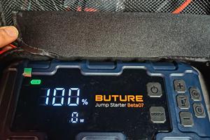 Compressore e  trapano avvitatore 2  batterie