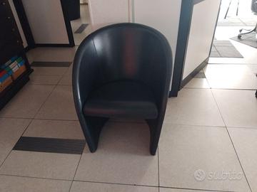 POLTRONA  FRAU MODELLO INTERVISTA