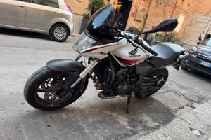 honda hornet 600