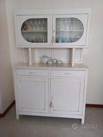 credenza anni 60 restaurata 