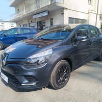Renault Clio 1.2 75CV 12.000 KM CERTIFICATI