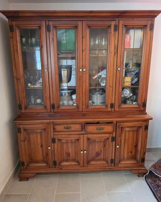 Cristalliera / credenza in legno massello