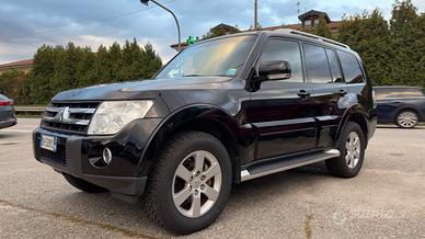 Mitsubishi Pajero 3.2 DI-D 16V 5p. Intense. UNICO 