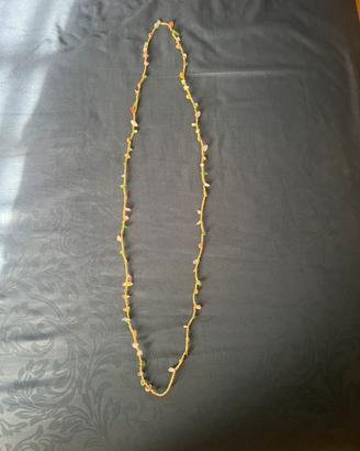 Collana da donna fatta a mano con uncinetto