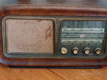 radio da tavolo anni 50