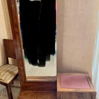 Toletta vintage con specchio