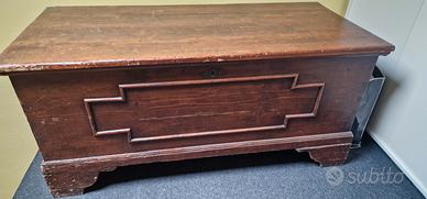 Antica cassapanca 