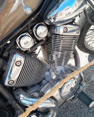 moto Yamaha virago 535