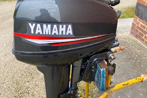 Fuoribordo Yamaha 15 cv 2t gambo lungo e corto 