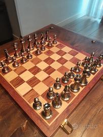 Scacchiera in legno - pezzi Metallo - richiudibile