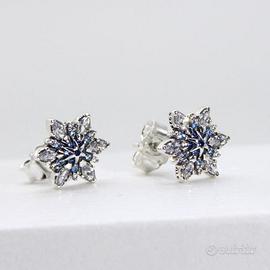 PANDORA Orecchini Fiocco di Neve Luccicante