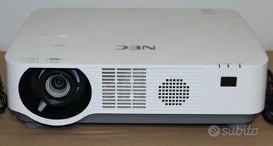Proiettore NEC 5000 luemn FULL HD forte luce