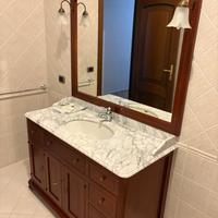 Mobile bagno classico con specchiera