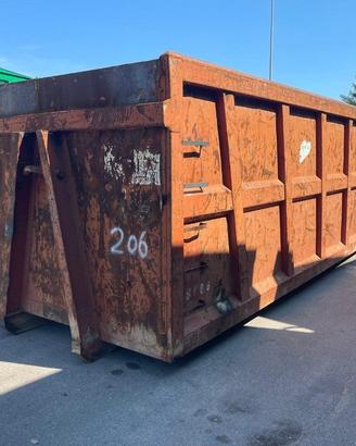 CONTAINER SCARRABILE USATO A CIELO APERTO