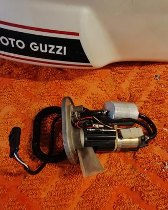 pompa benzina moto guzzi v7 classic del 2009 