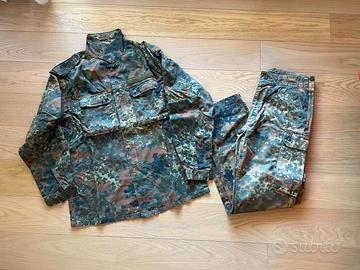Uniforme militare tedesca originale / M