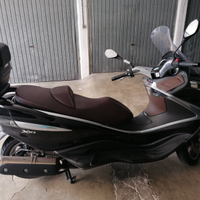 Piaggio X10 500