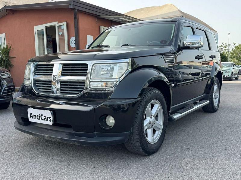 Dodge Nitro 2.8 CRD 177ch - Automatique - 4x4 - Régulateur - Jantes 17"