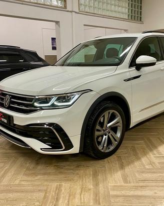 VOLKSWAGEN TIGUAN 2.0 TDI R-Line 4MOTION 2023