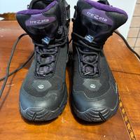 Scarpe da trekking da donna nere.