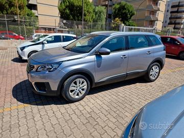 Peugeot 5008 HDi 120 EAT6 Business 7posti