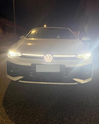 Golf 8 r Line