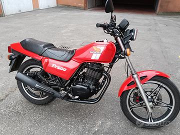 Honda FT 500 - 1983 asi