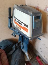 Suzuki fuori bordo