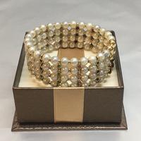 Maestoso bracciale di perle, oro, rubini, zaffiri,