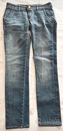 pantaloni jeans 