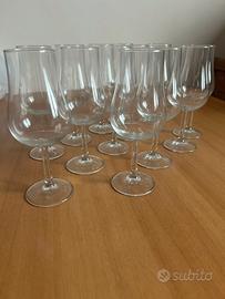 Set di 13 bicchieri da vino
