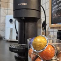 Nespresso Vertuo nera 