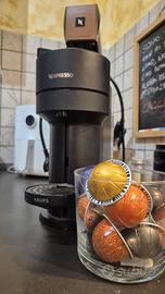 Nespresso Vertuo nera 