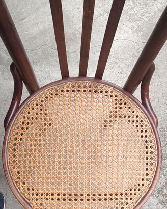 5 eleganti sedie in legno curvato Thonet inizi 900