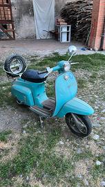 Vespa 50 special lambretta