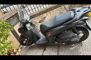 Honda sh 350 sport