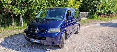 VW Transporter 2500 TDI