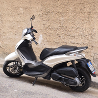 Beverly 350 del 2015