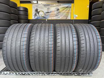 4 Gomme Bridgestone 225/40R18 + 255/35R18 Estive