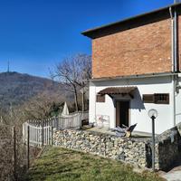 CASA SEMINDIPENDENTE A PINO TORINESE
