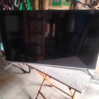tv akai 55 pollici rotta 