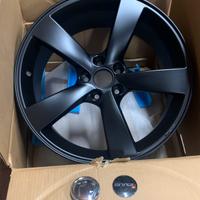 Cerchio avus AF10 nero opaco R19 5x112 vw et 35