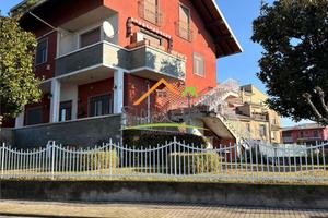 QUATTRO LOCALI+ DOPPI SERVIZI