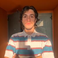 Pronto a tutto con esperienza di cameriere 4 anni