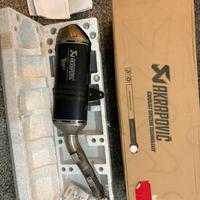 Terminale scarico akrapovic yamaha tenere 700