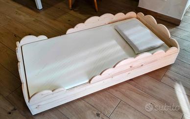 Lettino Montessori nuvola 60*125 con materasso 