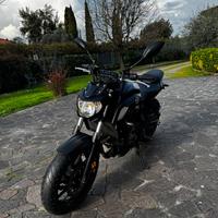 Yamaha MT - 07