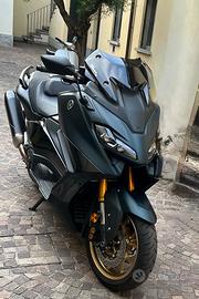 Yamaha Tech Max 560 km 3900