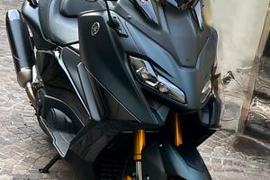 Yamaha Tech Max 560 km 3900